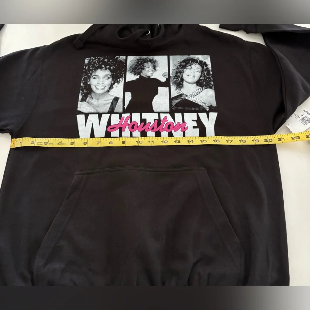 Whitney Houston Graphic Hoodie NWT - Picture 7 of 8